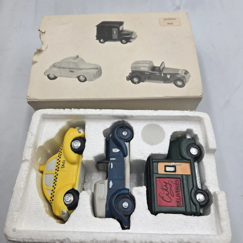 Vtg Dept 56 Mixed Village Lot Trees Cars Mailbox Utilities Christmas Accessories